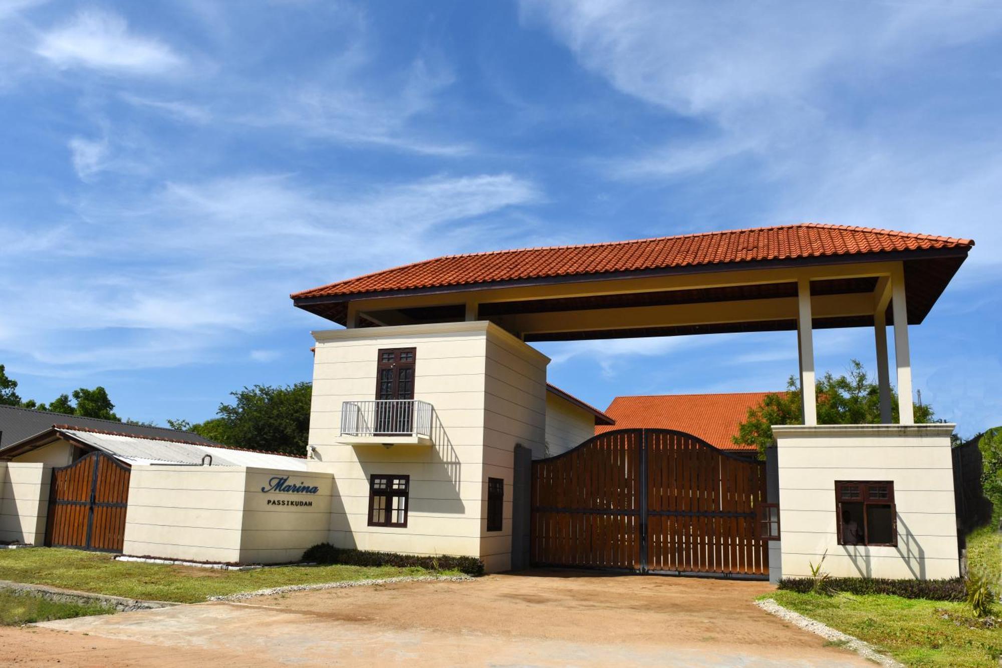 Marina Beach Passikudah Bagian luar foto