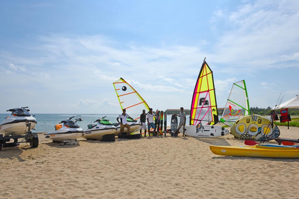 Marina Beach Passikudah Bagian luar foto