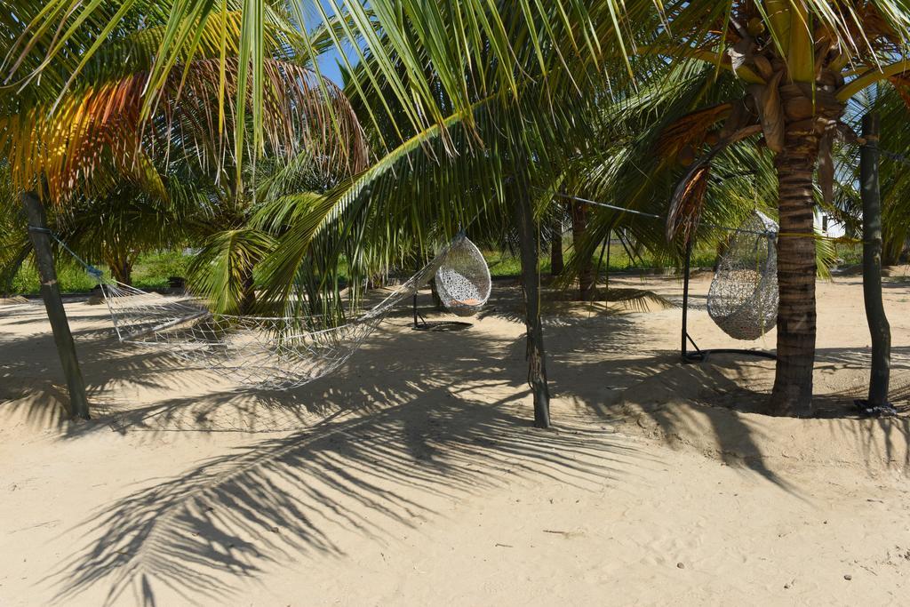 Marina Beach Passikudah Bagian luar foto