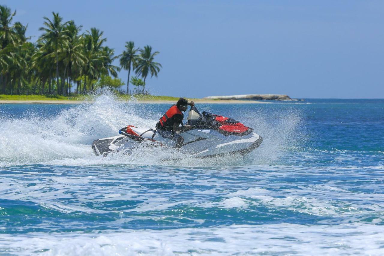 Marina Beach Passikudah Bagian luar foto